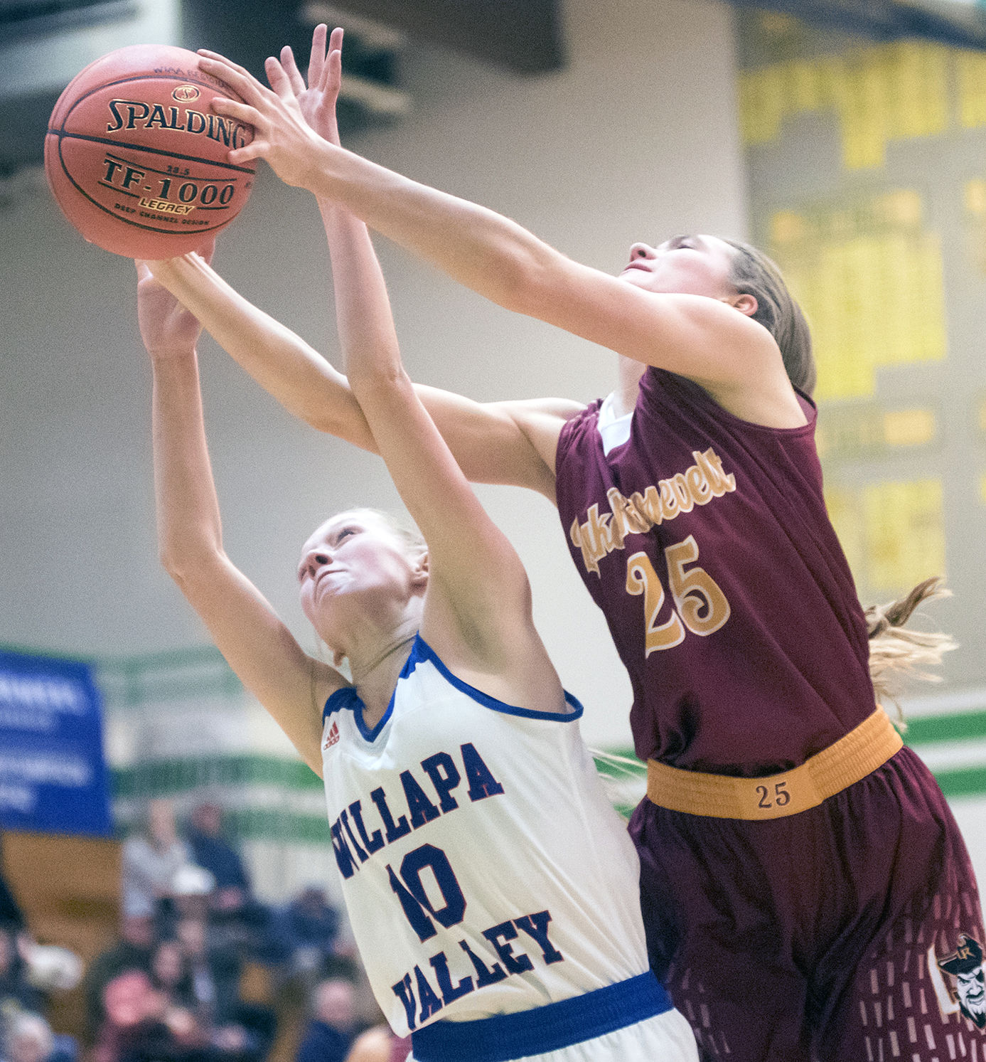 Ellie Hansen v Willapa Valley